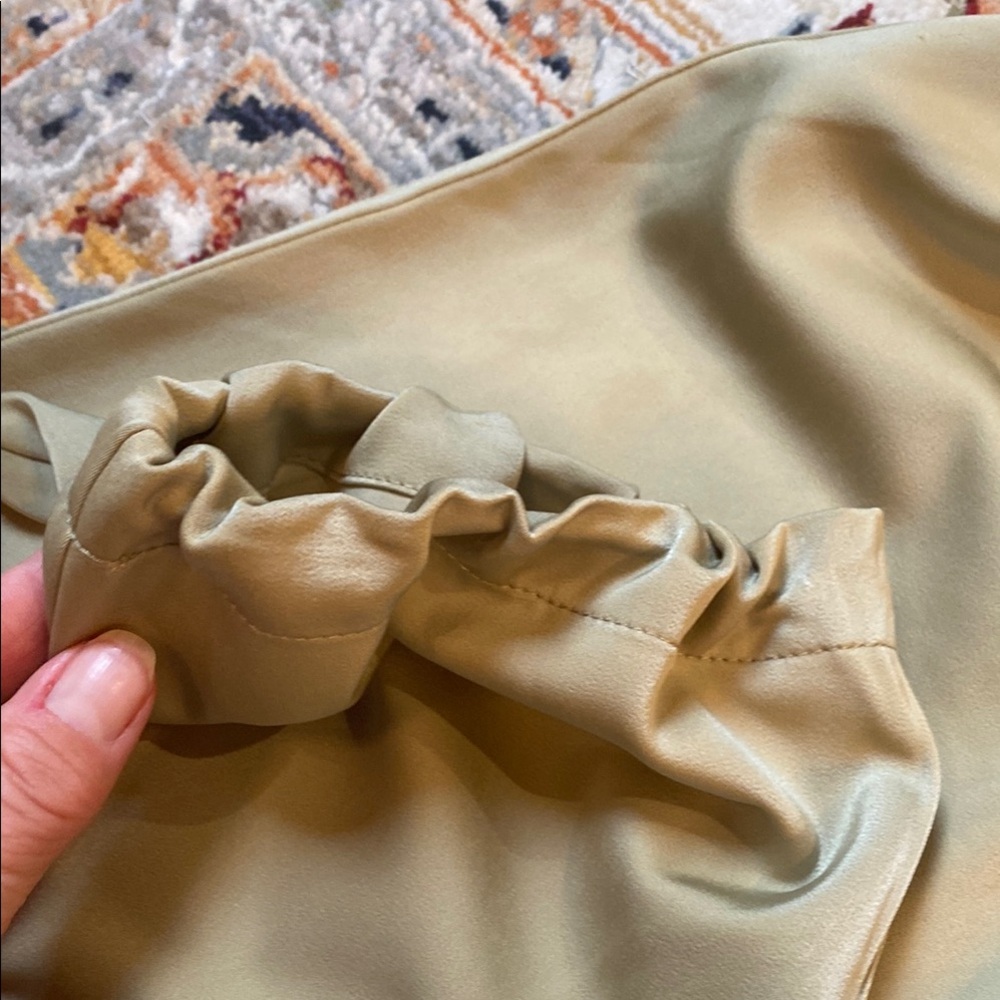 Joie Cargo Pants with Relaxed Fit and Elastic Cuffs - Picture 11 of 14